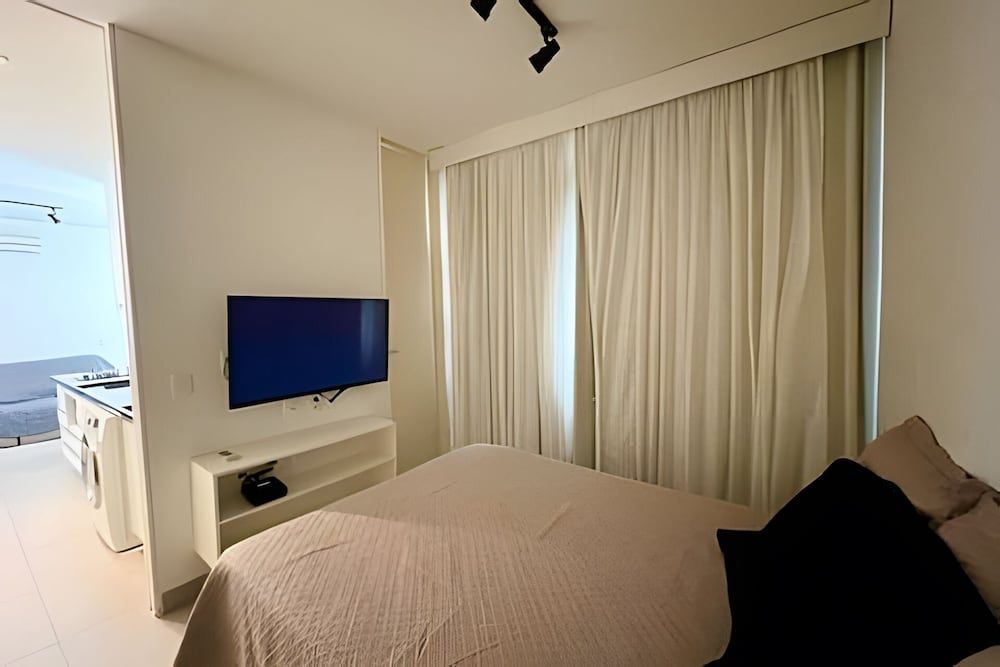 undefined Ipanema - Leblon apt - great location 10