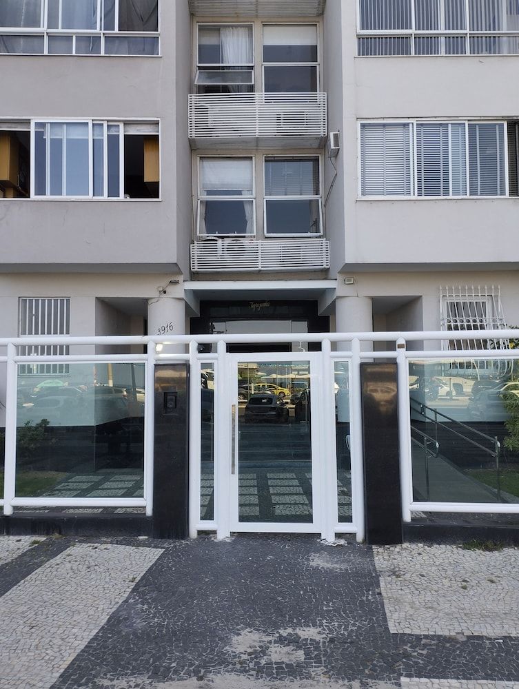 undefined A 2 Minutos de la Playa de Copacabana A801 5