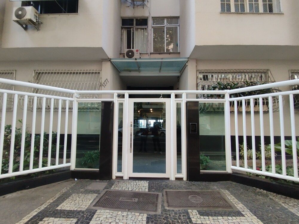 undefined A 2 Minutos de la Playa de Copacabana A801 2