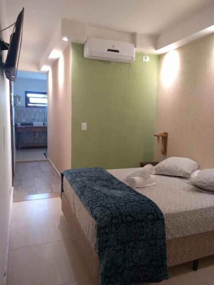 Deluxe Suite (5)