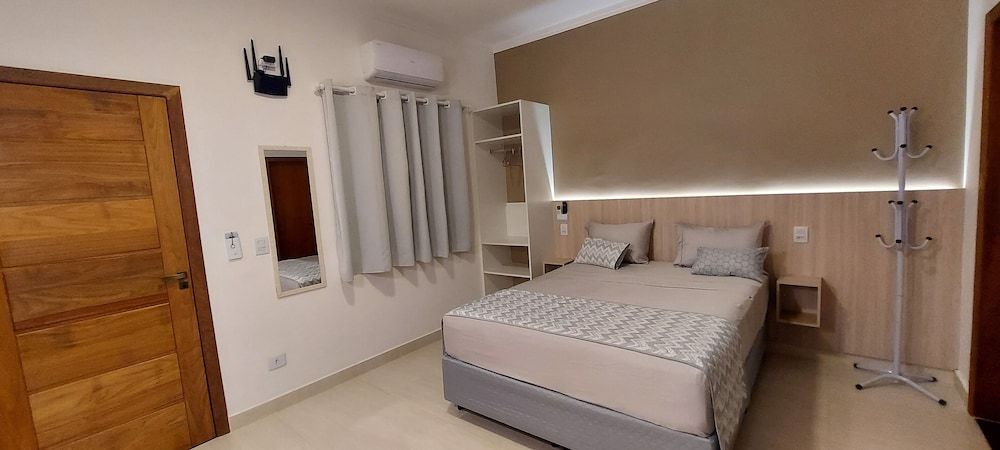 Traditional Studio, 1 Queen Bed