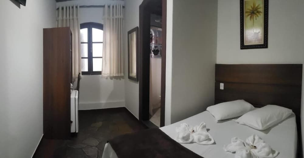 Basic Double Room (Duplo Casal)