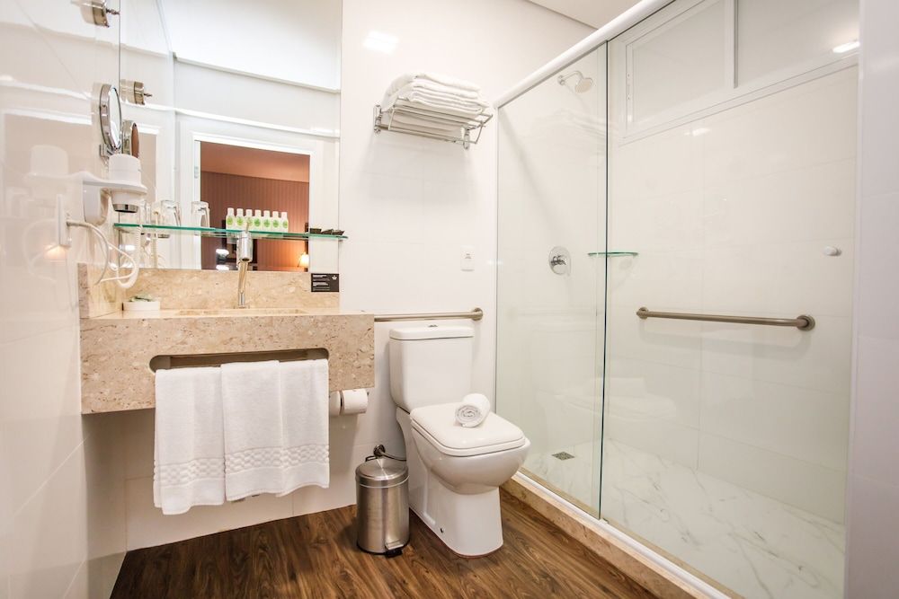 Sofistic Hotel Premium Triple Room 2