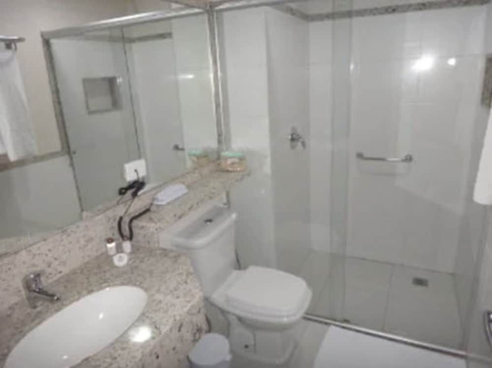 Grand Park Hotel Executive Room 5