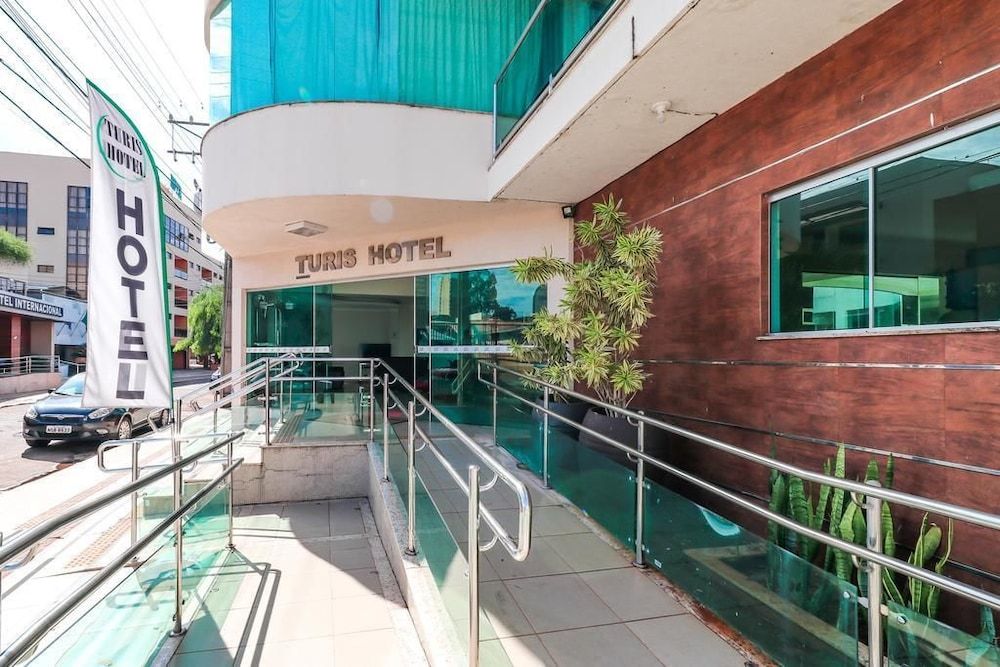 undefined Turis Hotel 3