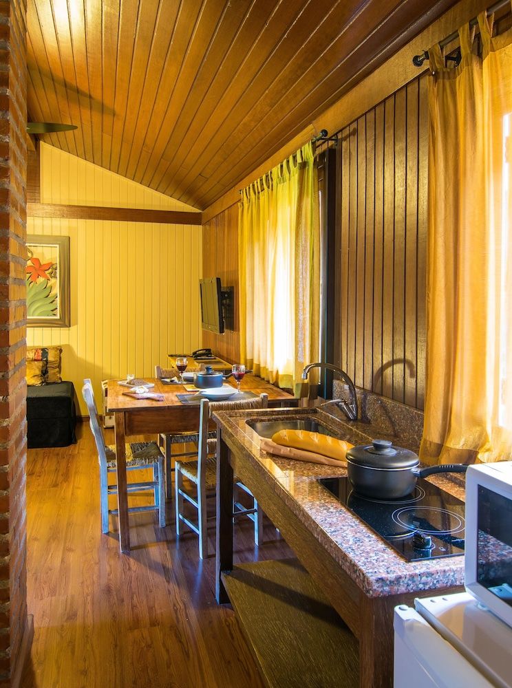 Apartment (Cozinha Auxiliar)