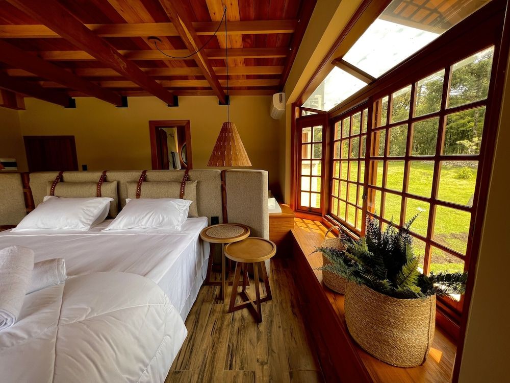 WoodStone Hotel Fazenda Deluxe Suite with Bath