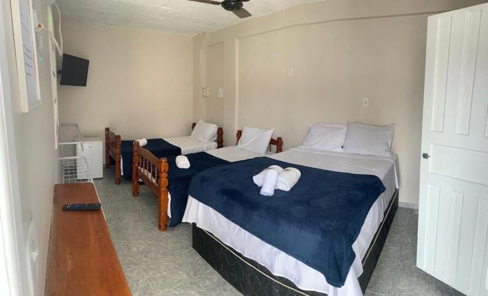 Pousada EntreMares Standard Quadruple Room 8