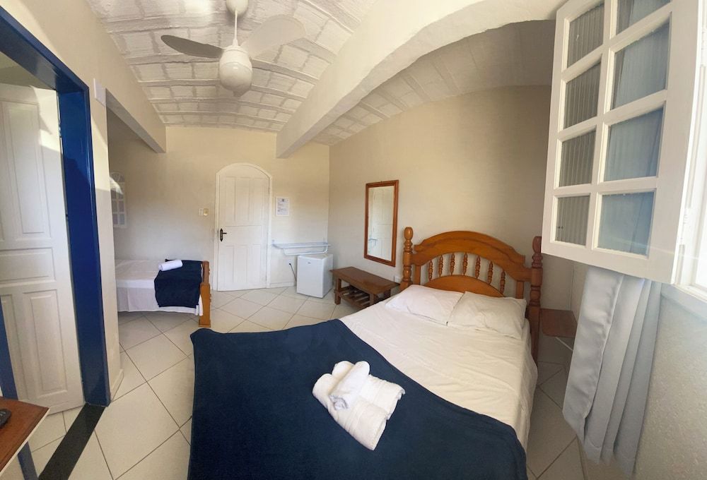 Pousada EntreMares Standard Triple Room 14