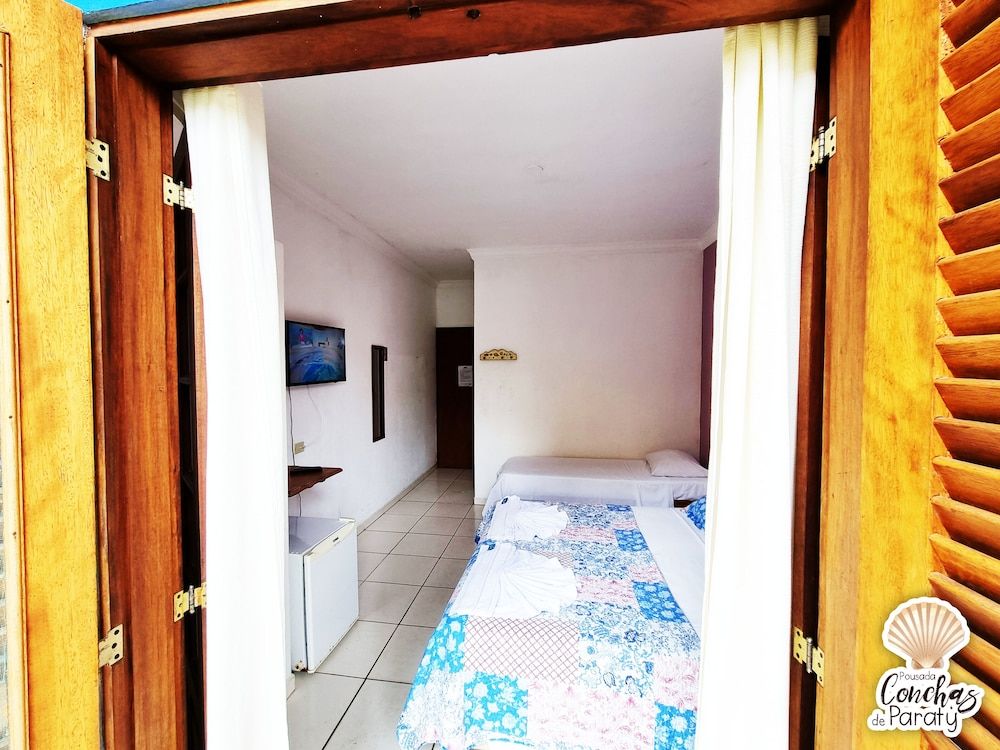 Conchas de Paraty Superior Triple Room 3