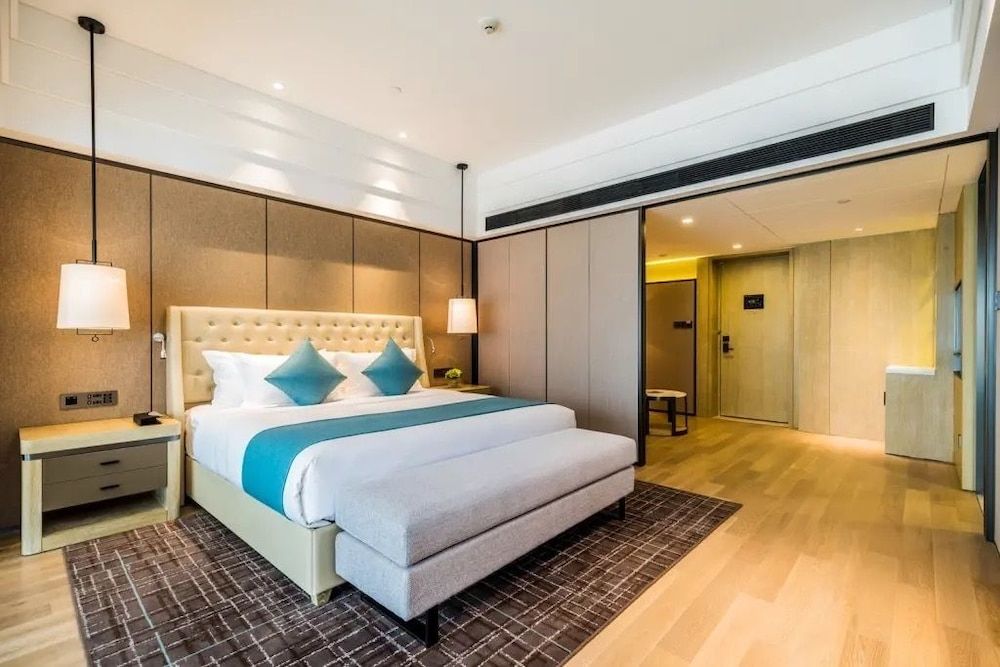 Premier Room, 1 King Bed, Non Smoking