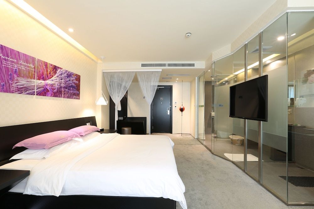 Leshan Wow Hotel