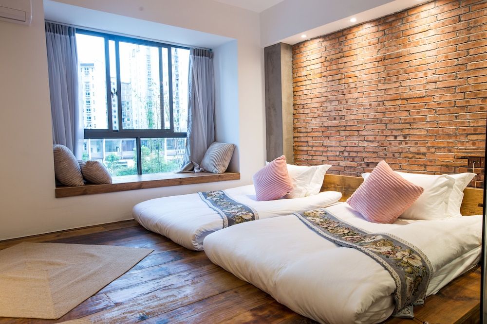 Design Twin Room