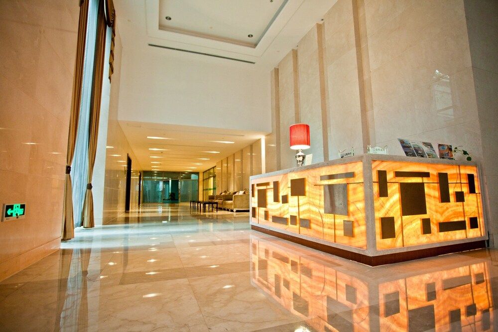 undefined Qiandao Lake Greentown Ling Yun Apartment 8