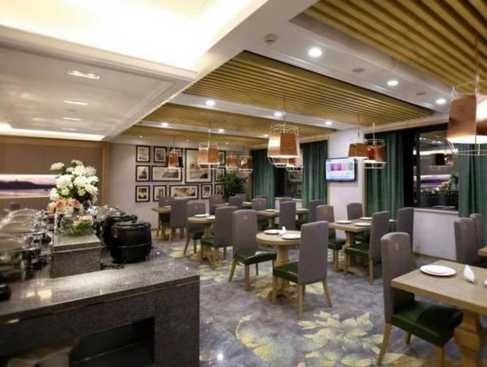 undefined Hangzhou New Jiulong Hotel 2