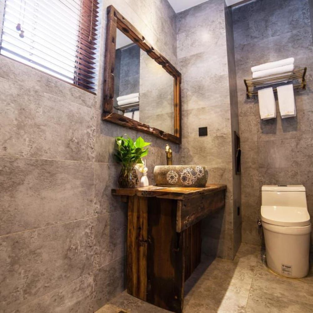 Lakeside Courtyard by JinSpecial Deluxe Double Room 3