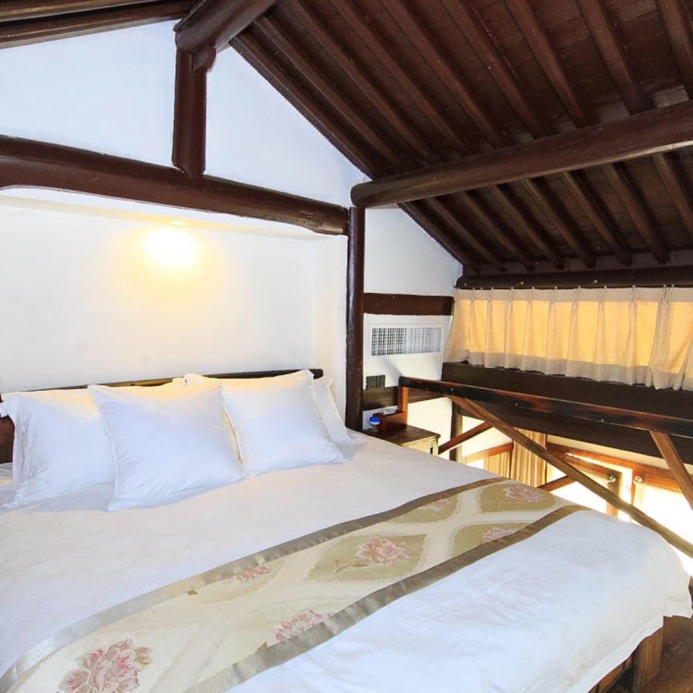 Lakeside Courtyard by JinSpecial Premium Room 6