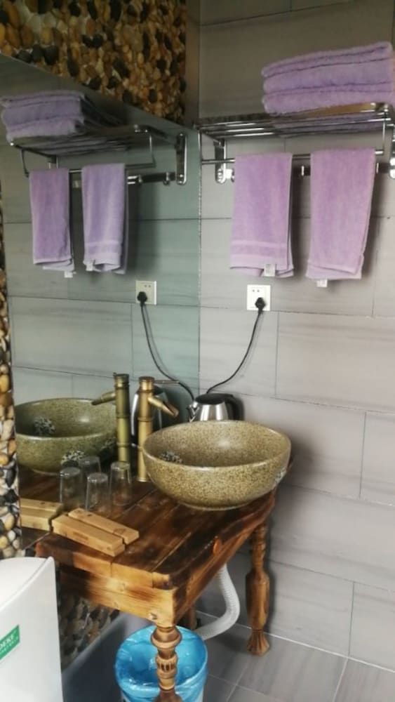 undefined Cao Mu Xuan Inn 6