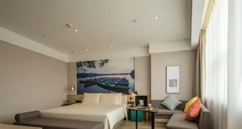 undefined Atour Hotel People's Square Xiaoshan Hangzhou 5