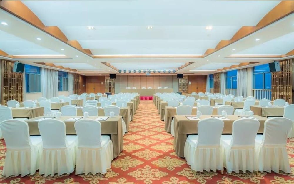 undefined ZTG Mingting Hotel Thousand Island Lake 2