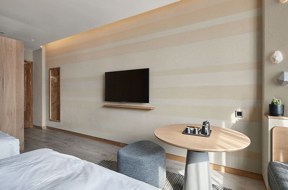 undefined EBO Hotel Hangzhou Wulinmen 8