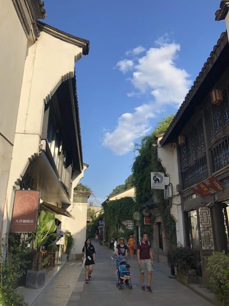 undefined Cheng Zhai 5