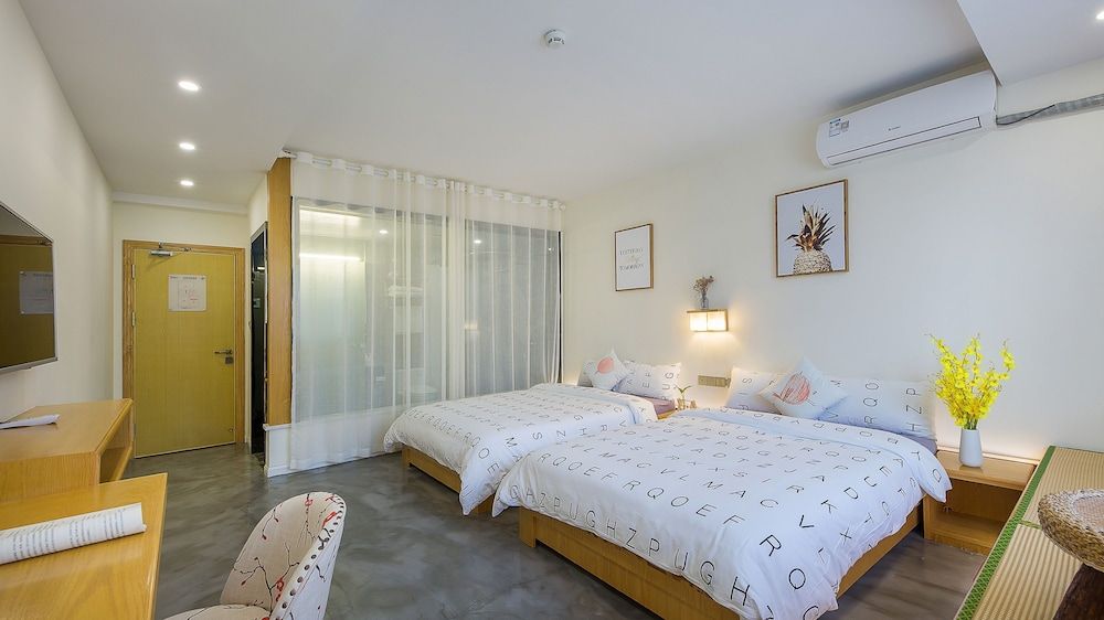 undefined Floral Hotel Suya Thousand Islet Lake 3