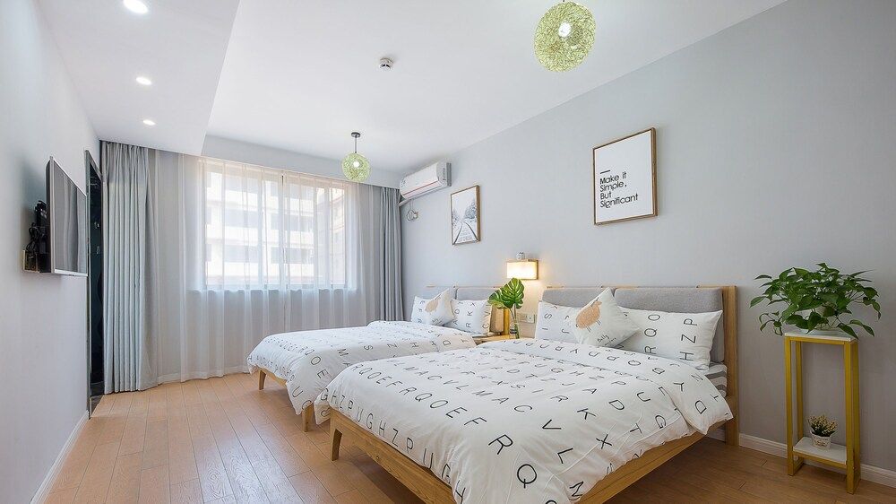 undefined Floral Hotel Suya Thousand Islet Lake