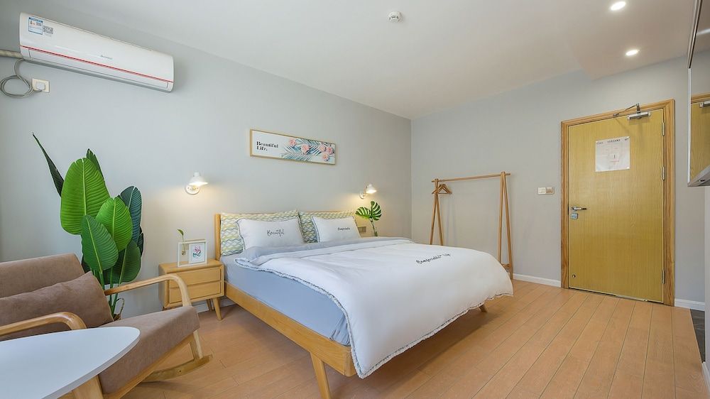 undefined Floral Hotel Suya Thousand Islet Lake 9