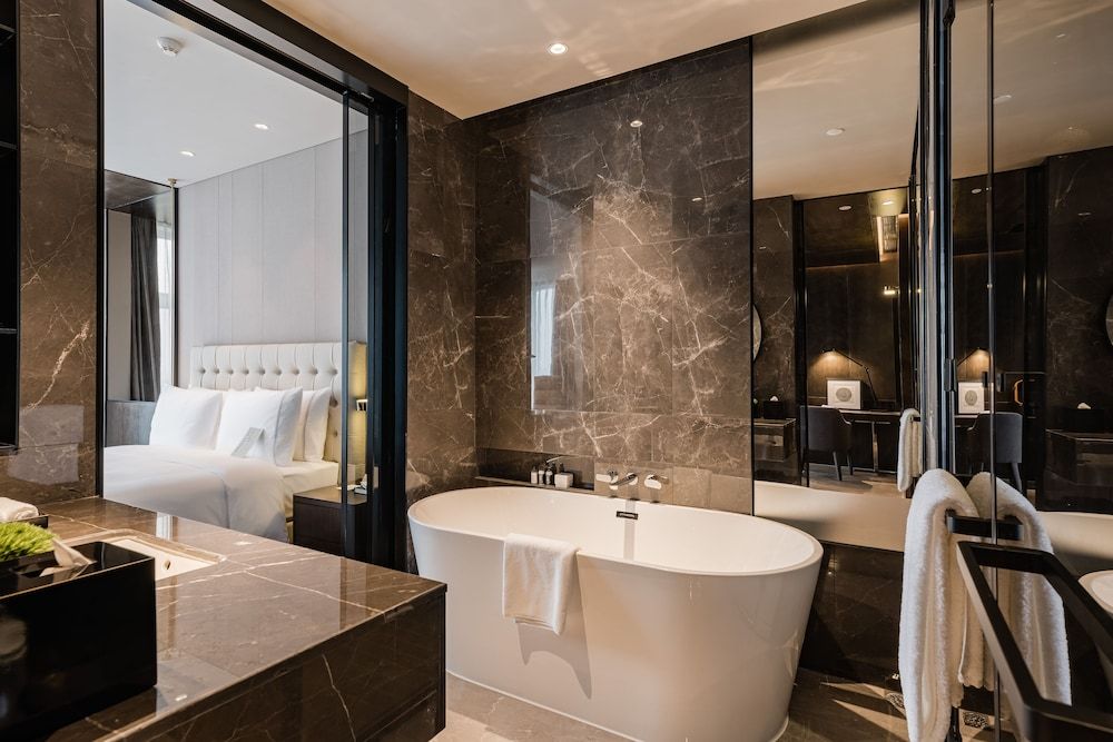 Twinkle Hotel Exclusive Suite, Non Smoking 6