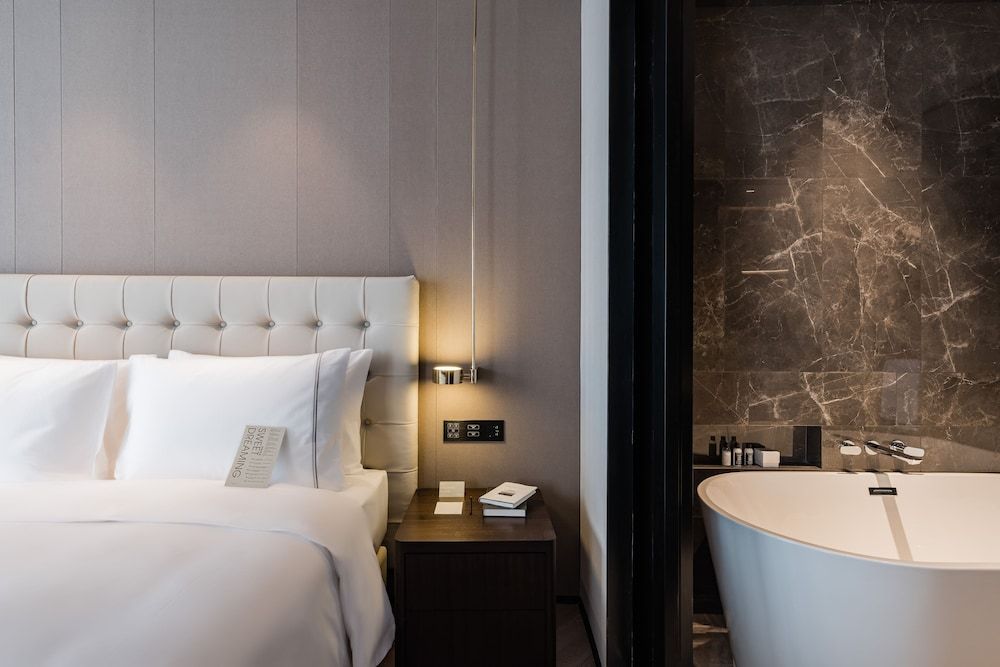 Twinkle Hotel Exclusive Suite, Non Smoking