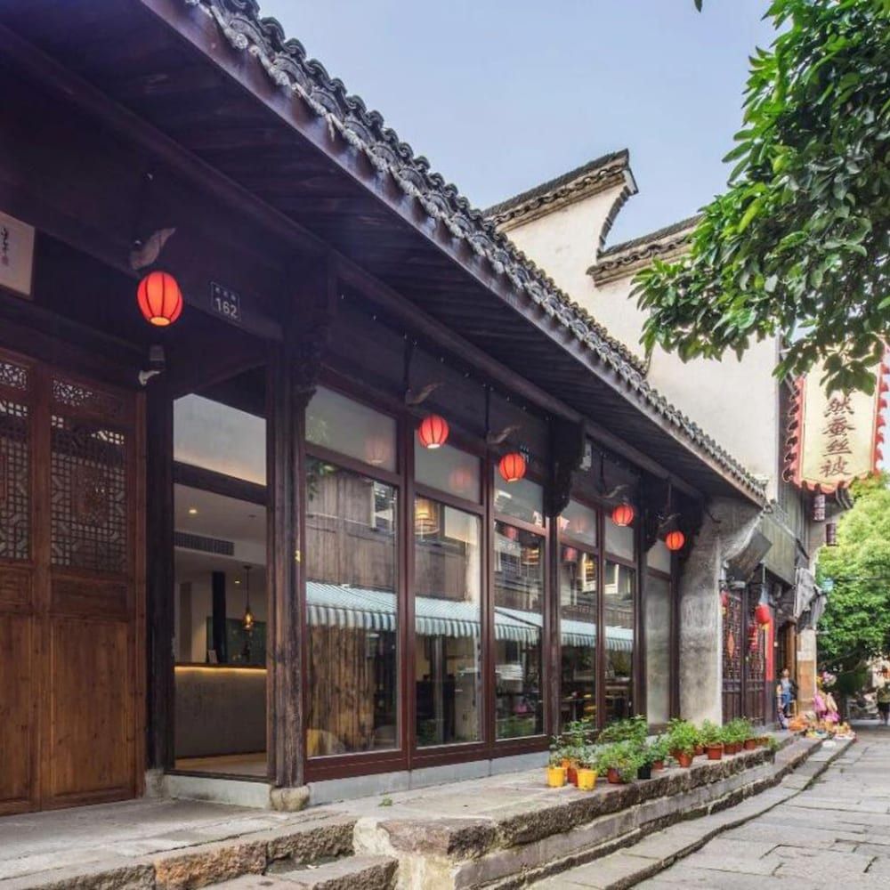 undefined Xiaochaguniang minsu 2