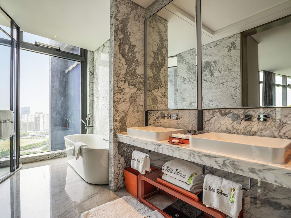 undefined Sofitel Hangzhou Yingguan Hotel 3