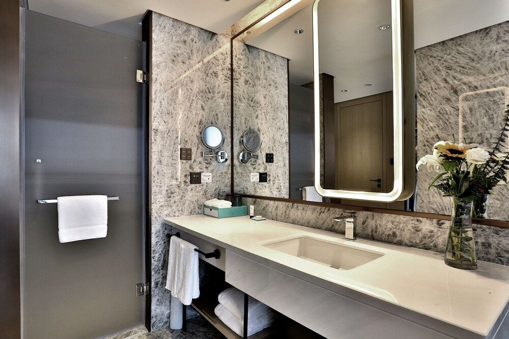 Wyndham Garden Hangzhou Yuhang Superior Room, 1 King Bed, Non Smoking 4