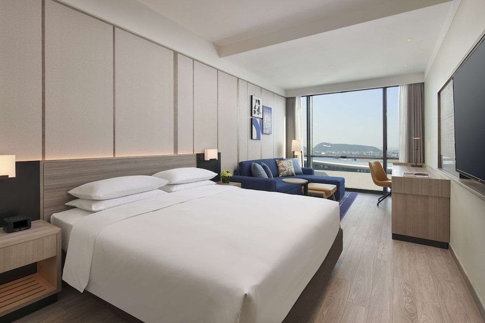 Airport View King Bed (with sofa bed)