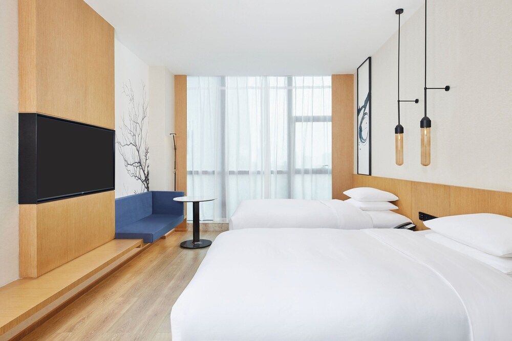 Fairfield By Marriott Zibo Business Room, 2 Double Beds, Non Smoking, City View