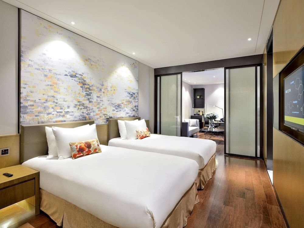 Deluxe Suite, Multiple Beds