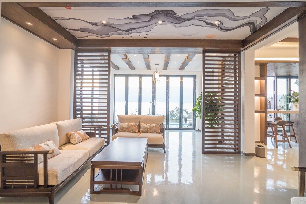 Dali Junbo Holiday Villa