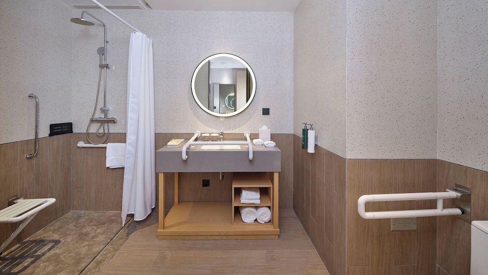 Room, 1 King Bed, Accessible