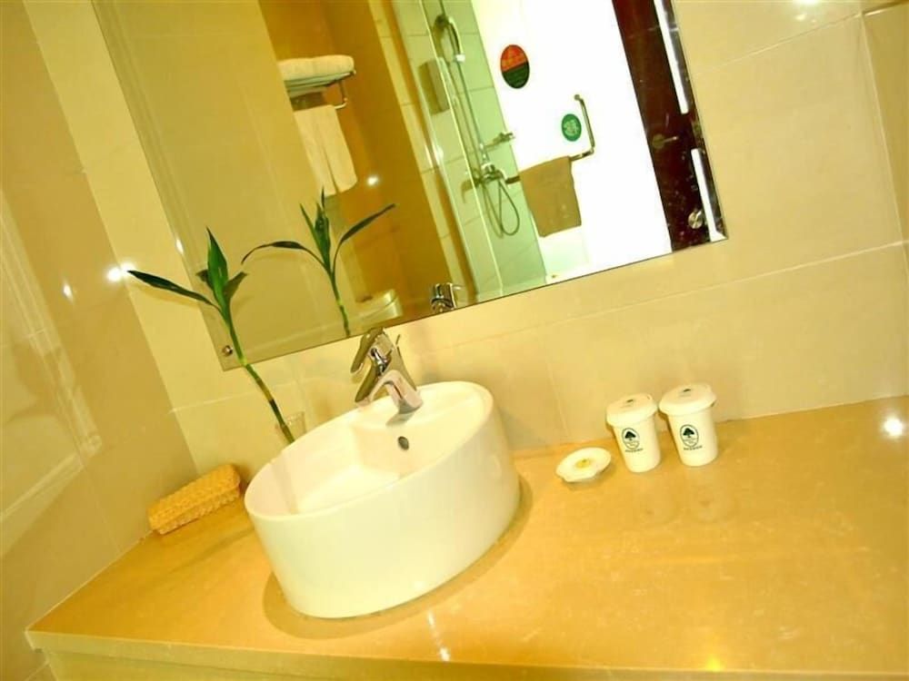 Deluxe Room, 1 King Bed