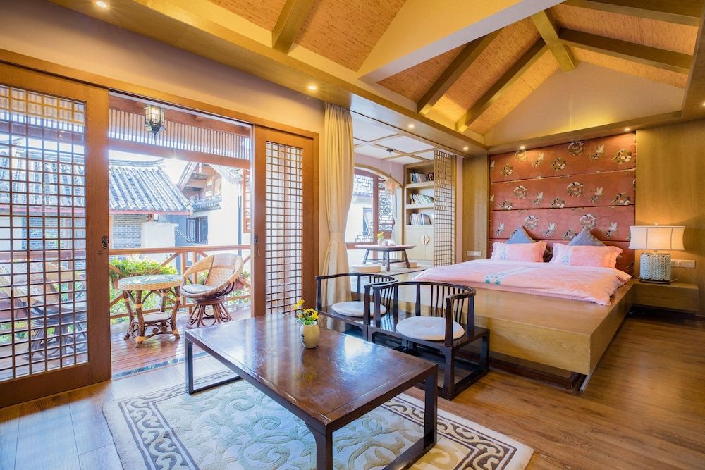 Li Jiang Tang Feng Yard No.4 Signature Double Room 7