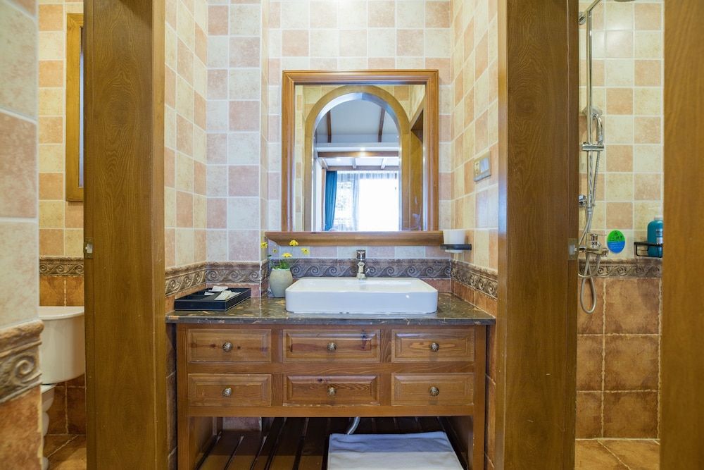 Li Jiang Tang Feng Yard No.4 Signature Double Room 23