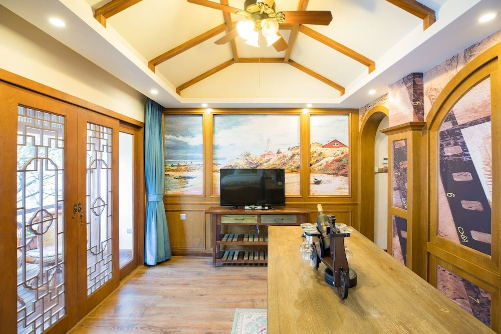 Li Jiang Tang Feng Yard No.4 Signature Double Room 16