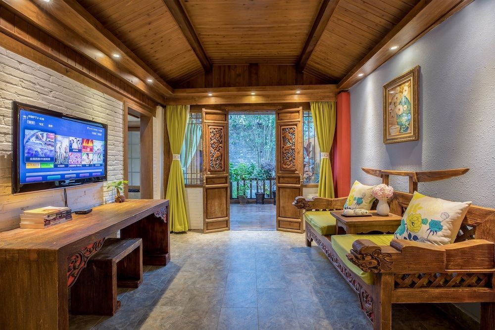 Li Jiang Tang Feng Yard No.4 Signature Double Room 18