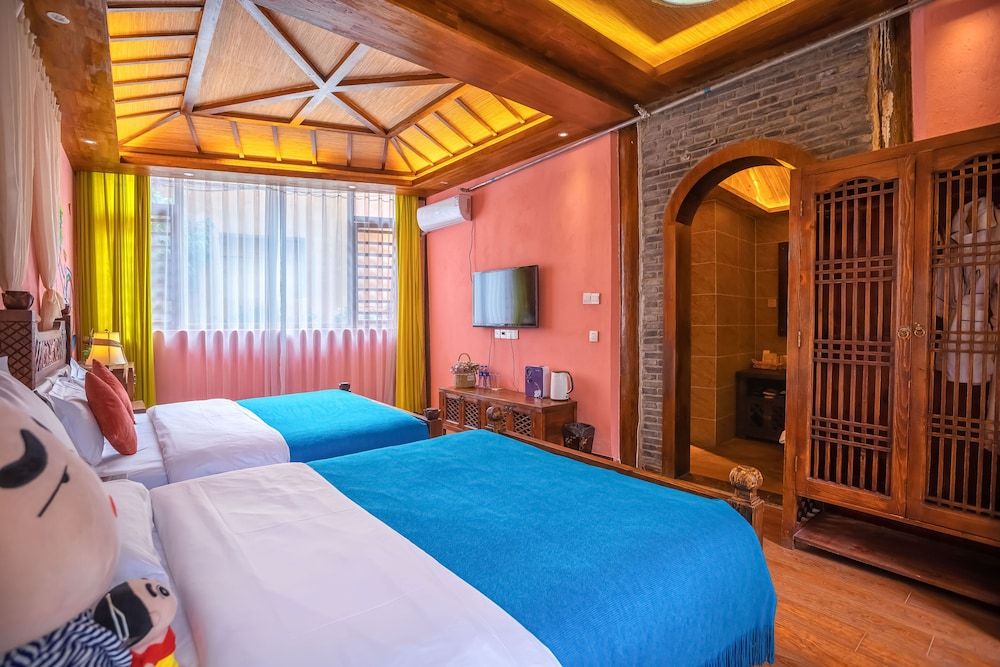 The Ritz-Man Boutique Inn Lijiang Family Room 2