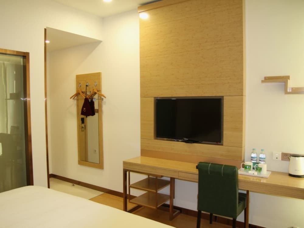 undefined GreenTree Inn Jinan Gaoxin District South Gongye Road Middle Aoti Road Express Hotel 5