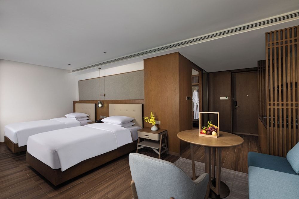 Family Room, Multiple Beds, Non Smoking