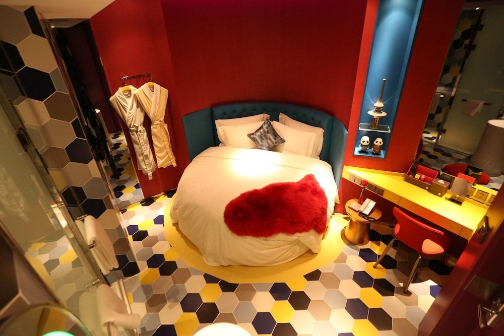 R-Kiss Xiyue Romantic Room 9