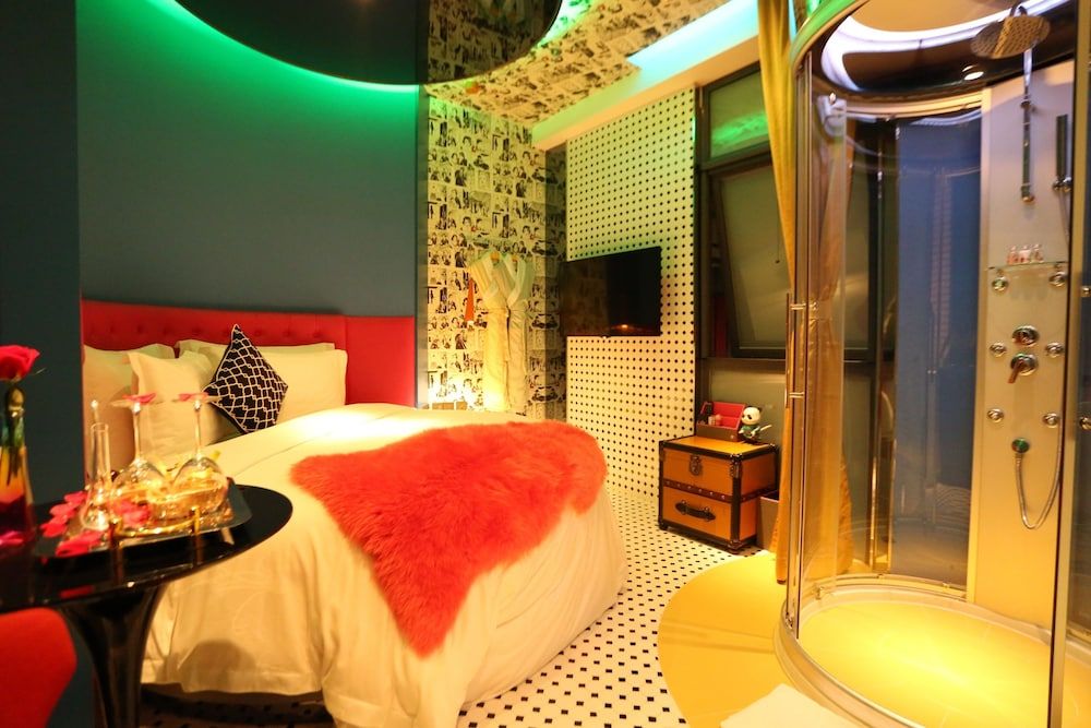 R-Kiss Signature Double Room, No Windows