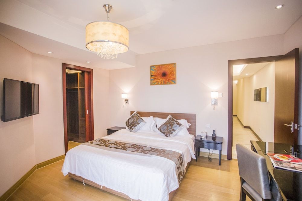 Beijing Guangyao Service Apartment Chaoyangmen Executive Apartment, 3 Bedrooms 4